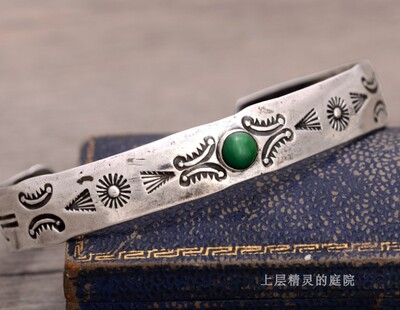 庭院纯银古董小手镯