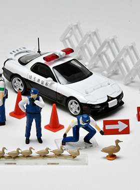 12月 Tomytec  TLV LV Car Snap 16b RX-7 埼玉县警车场景