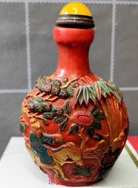 正红鼻烟壶，小摆件，白水田边问路_一物一图