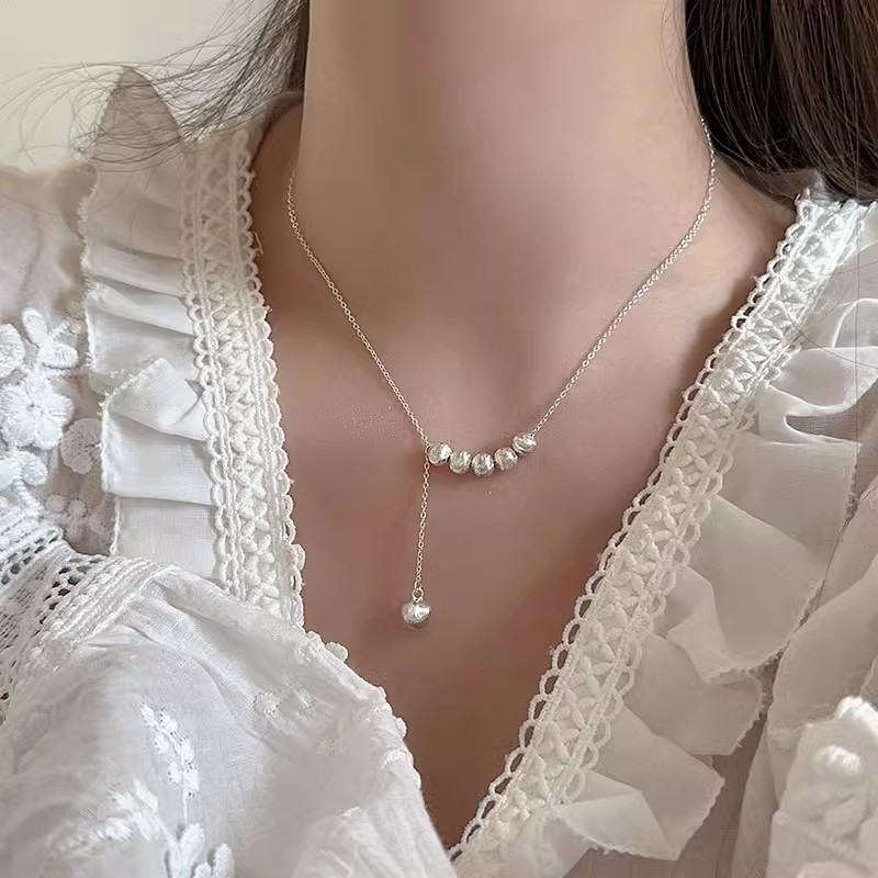 拉丝金属小圆球吊坠项链女