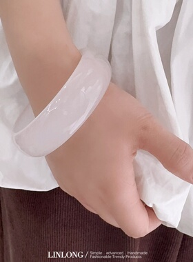 热销血沉宝树脂亚克力手镯