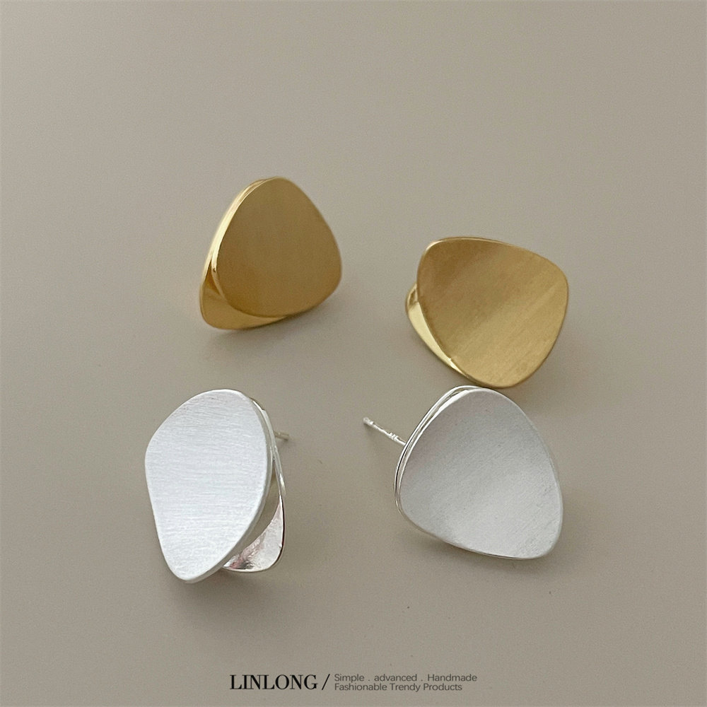 小众设计弧面耳钉不规则百搭高级通勤耳饰拉丝磨砂质感几何耳环女,饰品/流行首饰/时尚饰品新,耳环,淘宝优惠券,粉丝福利购,淘宝优惠卷