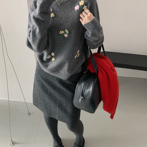 GRAND BOUL冬上新温柔系灰色调毛衣立体绣花工艺慵懒风针织衫2580