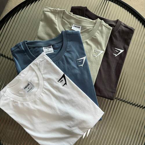 gymshark crest刺绣短袖t恤棉质轻薄合身款