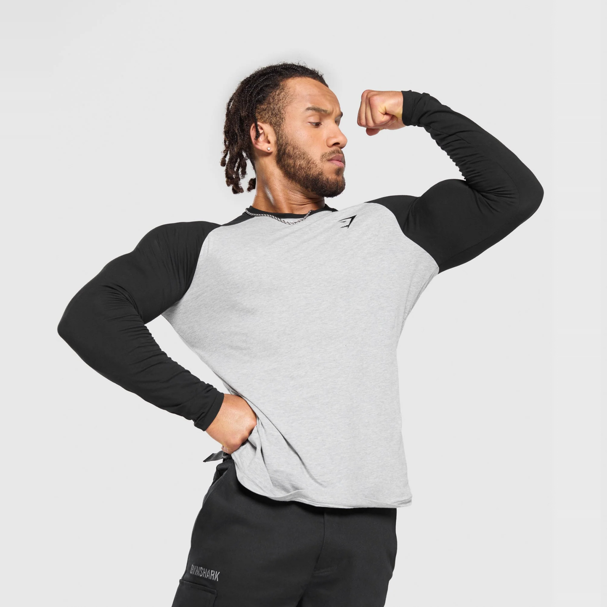 人气单品 GYMSHARK RAGLAN 刺绣撞色插肩袖运动贴身弹力长袖t恤