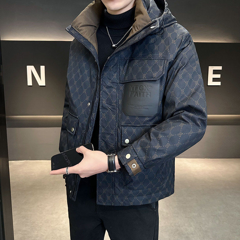 2025冬季新款千仞岗格子羽绒服男士印花加厚连帽短款白鸭绒外套