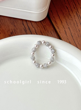 曼塔玫瑰淡粉色珍珠水钻戒指弹力