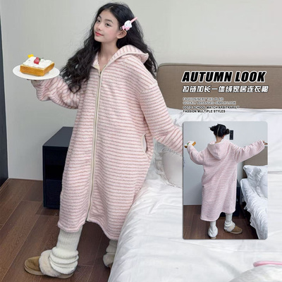 可爱卡通条纹连帽珊瑚绒睡衣女童2025秋冬季加厚家居服睡袍浴袍