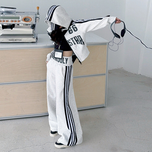 女童2026新款春装套装洋气时髦韩系穿搭整套女大童收腰运动套装