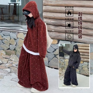 新年战袍女童2025冬季加厚毛感套装男女款彩织连帽卫衣休闲两件套