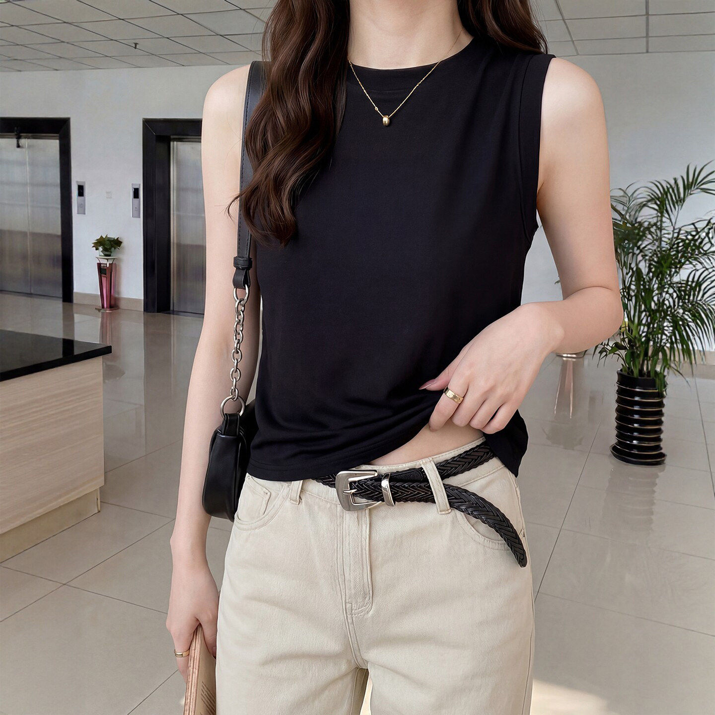 黑色吊带背心女2026夏外穿遮副乳宽肩带大码胖mm遮肚圆领内搭无袖
