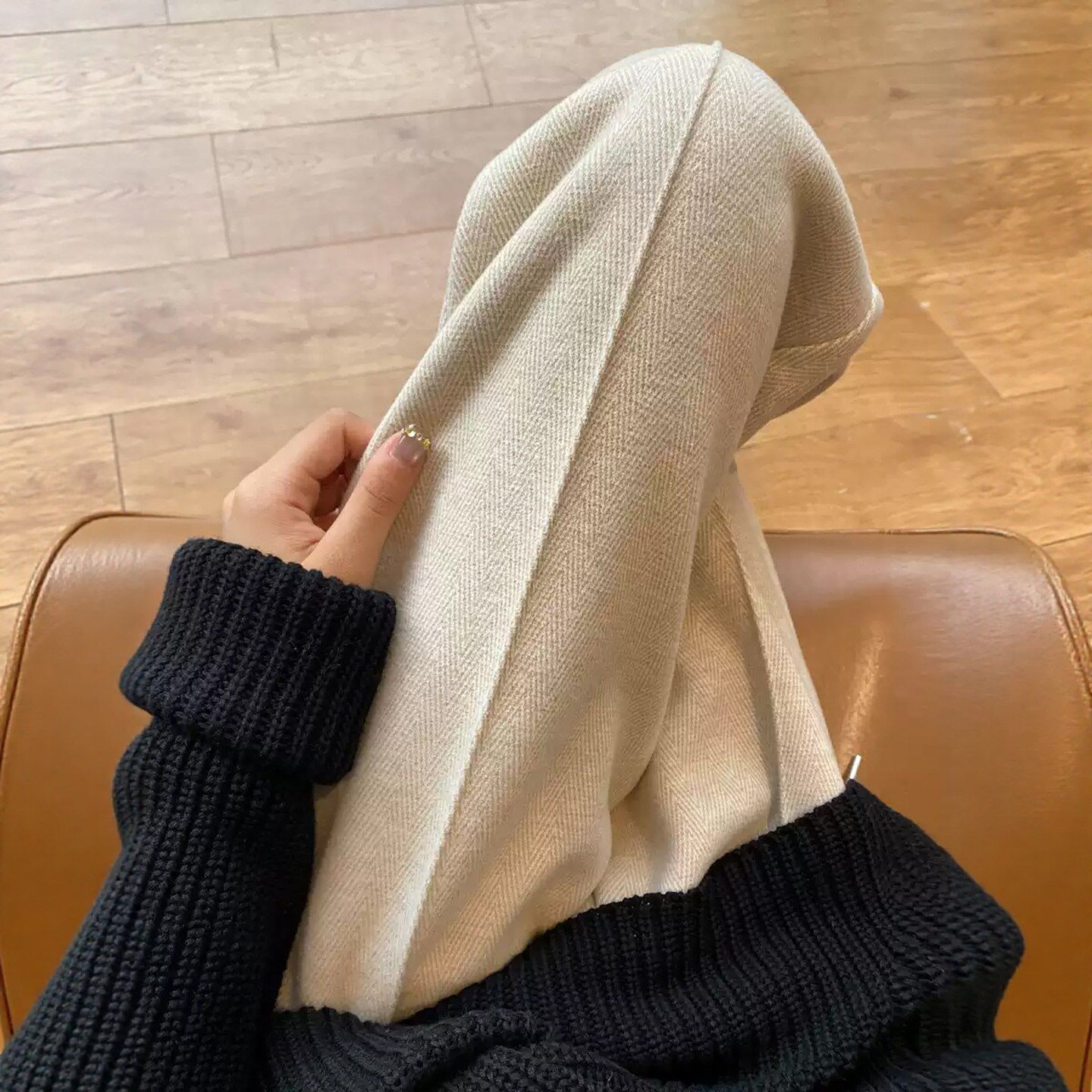 人字纹毛呢阔腿裤女秋冬加绒休闲垂感羊毛裤小个子白色糯米直筒裤