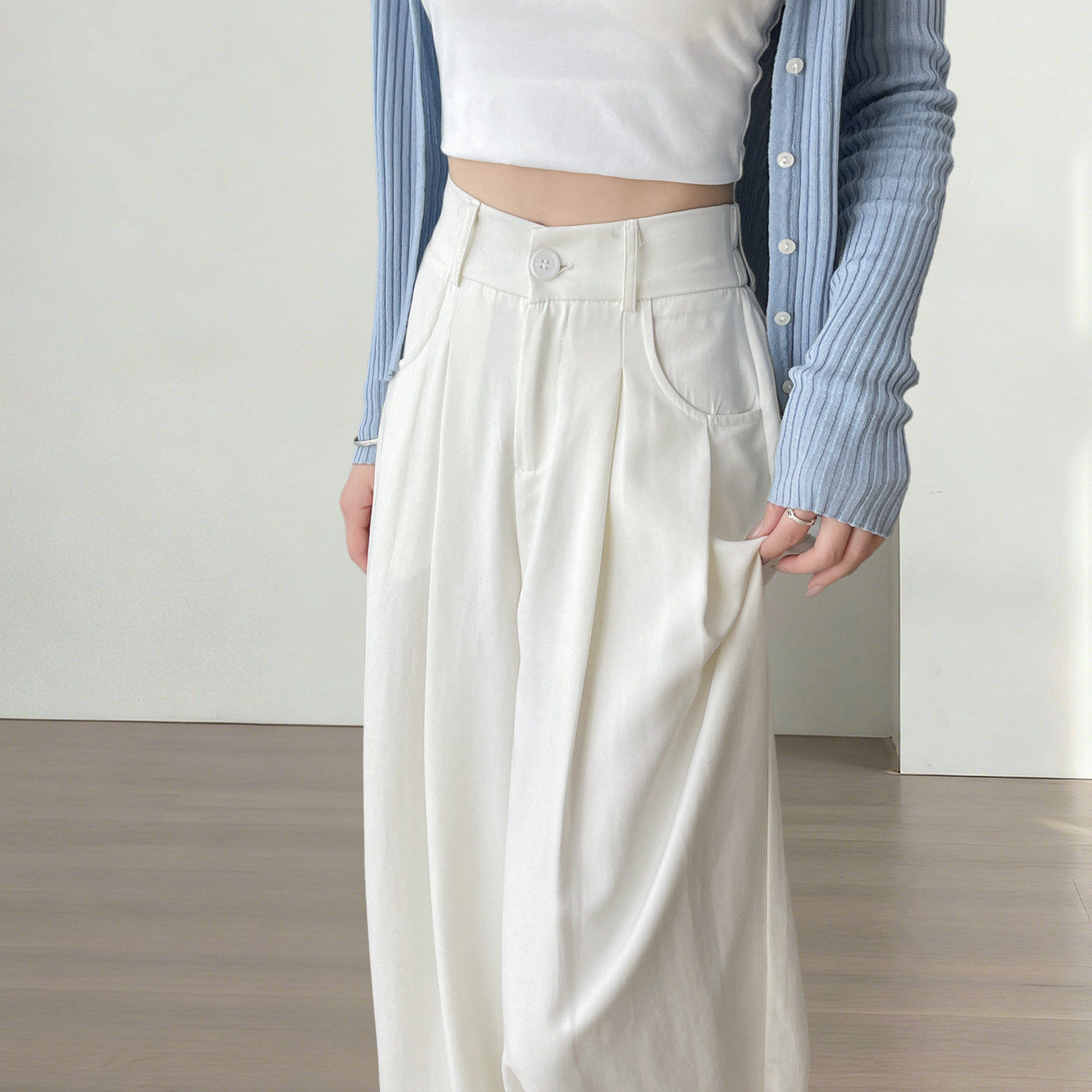 奶芙白色西装裤女夏薄款高腰垂感宽松直筒小个子冰丝山本阔腿裤子