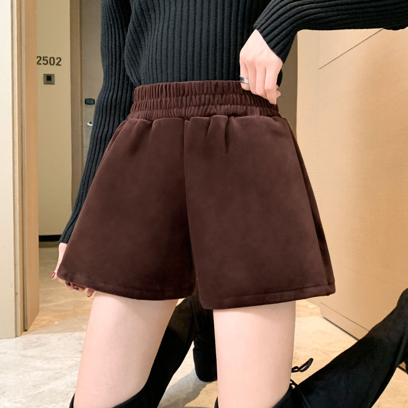 棕色金丝绒短裤女秋冬季外穿加绒加厚毛呢a字咖色灯芯绒打底靴裤
