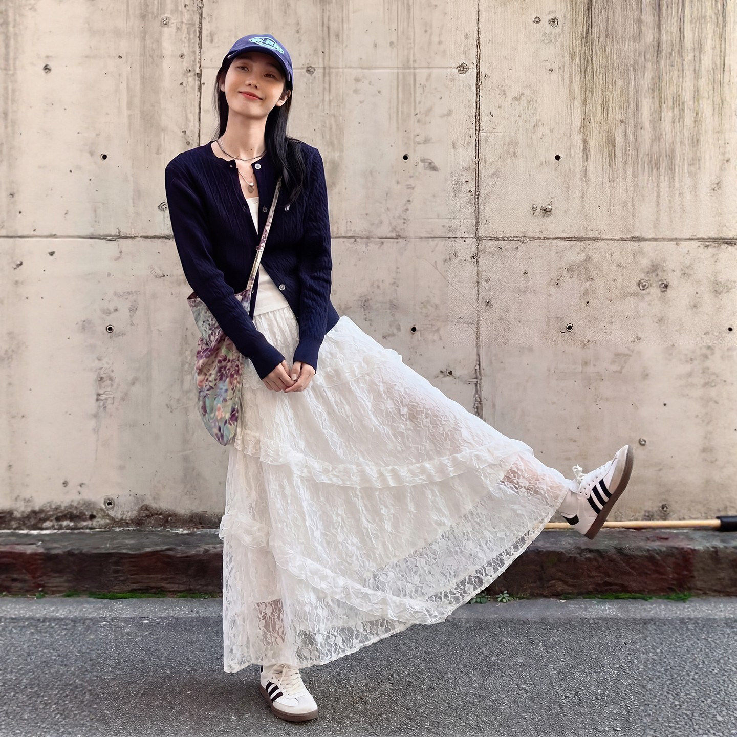 白色蕾丝半身裙女春秋2026新款小个子a字半裙不规则蛋糕裙子长裙