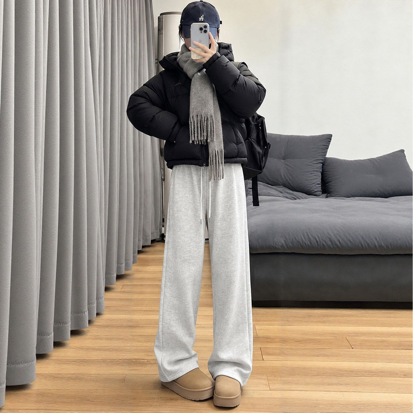 羊羔绒运动裤女款2026新款秋冬季加厚保暖棉裤小个子宽松防风卫裤