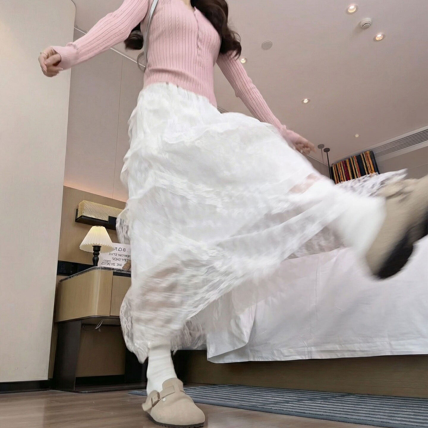 白色蕾丝蛋糕裙女春秋季2026新款胖mm大码a字半裙高腰显瘦半身裙