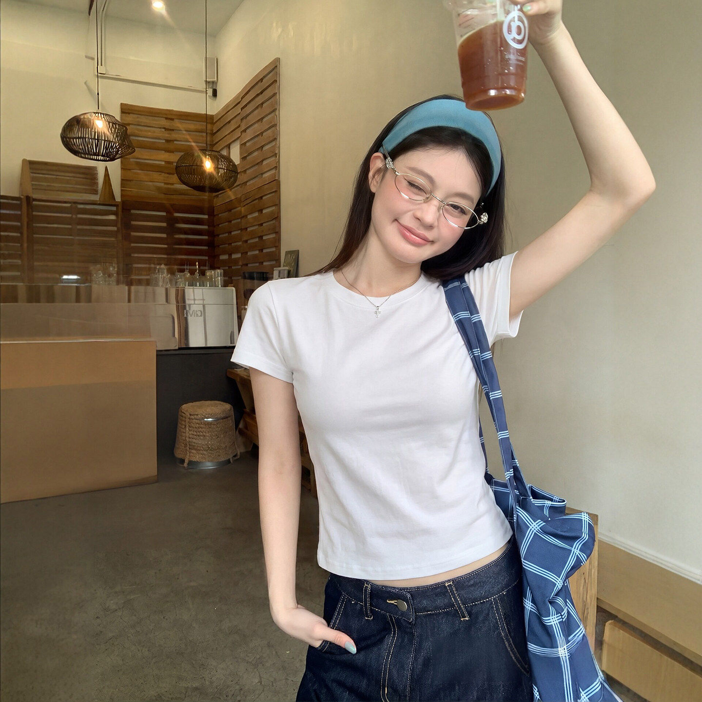 白色正肩短袖t恤女款夏季2026新款大码显瘦内搭打底修身圆领上衣