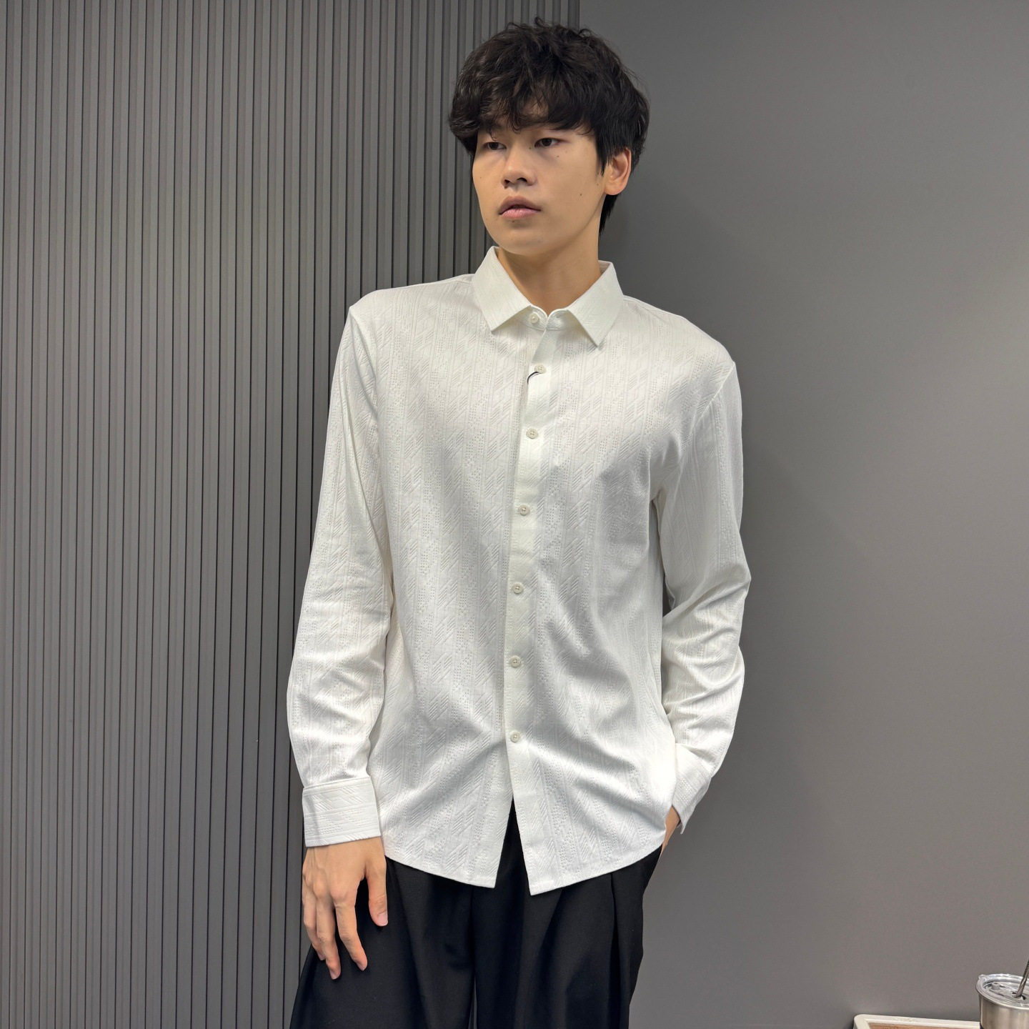 衬衫男士设计感小众高级感韩版潮流长袖衬衣暗花纹自带肌理感潮牌