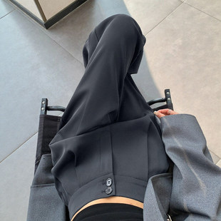 黑色西装裤女春秋2026新款高级感垂感西裤直筒小个子窄版阔腿裤子