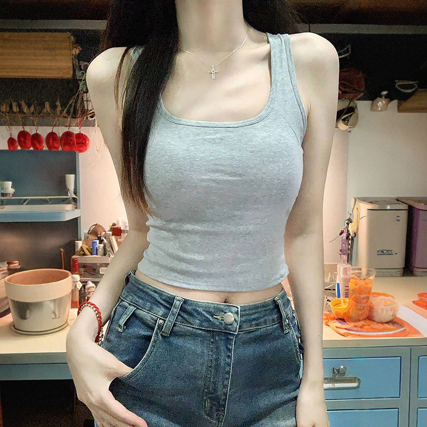 灰色针吊带织背心女2026新款春夏季打底内搭胖mm大码无袖美背上衣