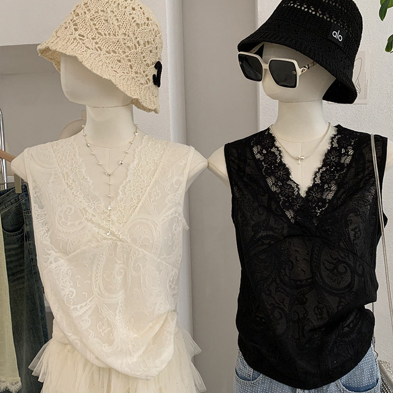 欧玛莱 纯欲风蕾丝花边V领背心女叠穿内搭修身无袖小衫上衣潮6845