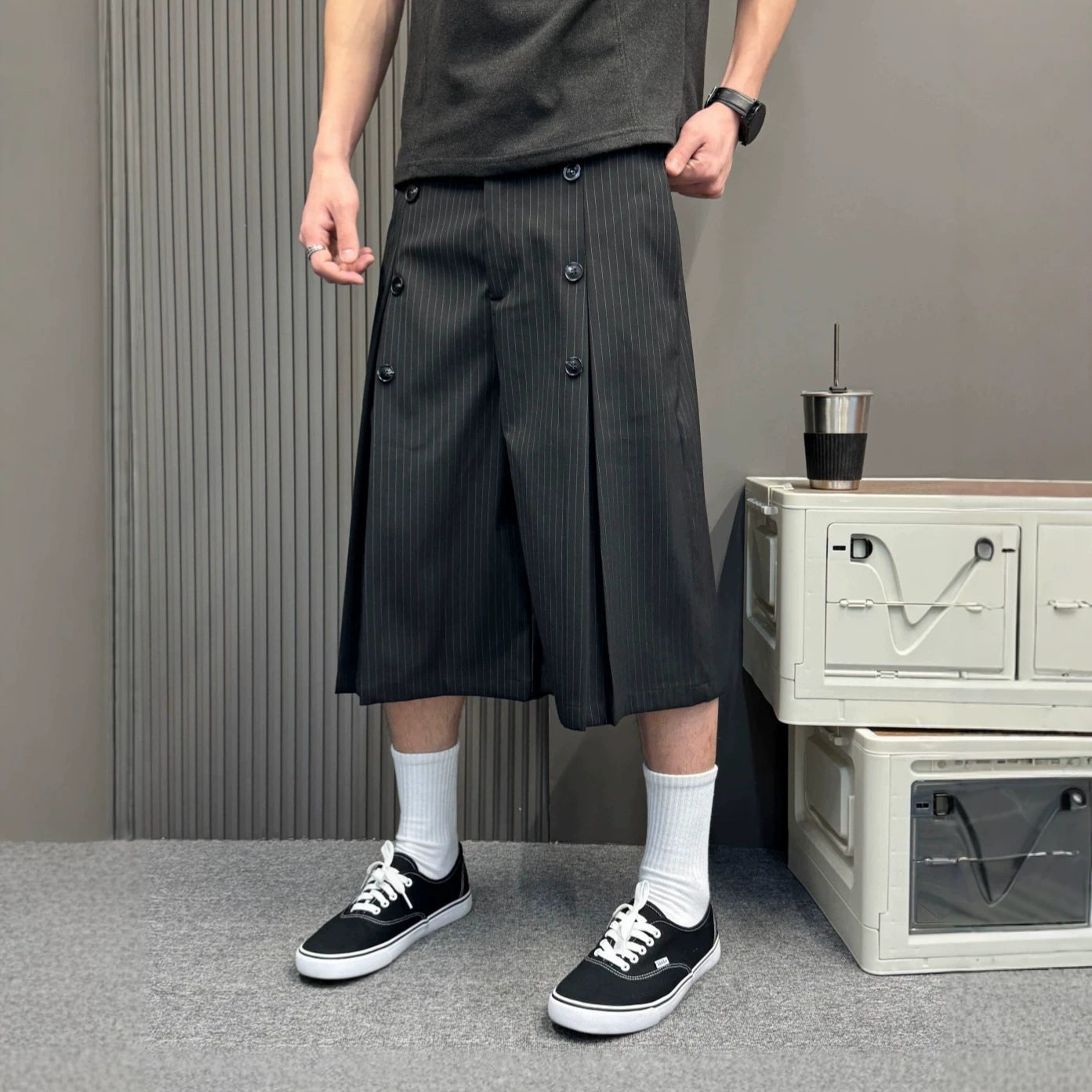 日系条纹双排扣西装短裤男宽松阔腿七分裤潮牌痞帅设计感休闲中裤