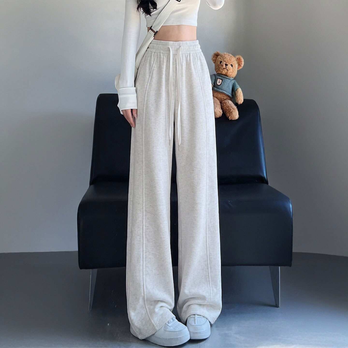 美式运动裤子女2026新款秋季小个子垂感阔腿宽松窄版直筒灰色卫裤