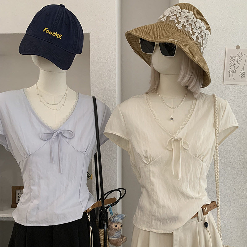 欧玛莱 蕾丝花边V领短袖衬衫女夏季修身显瘦设计感纯色上衣潮6844