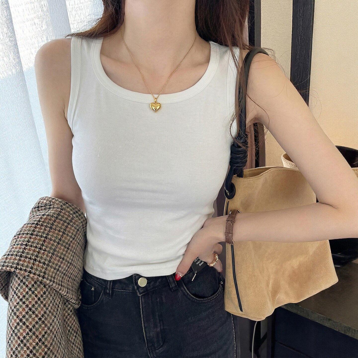 白色吊带背心女夏外穿2026新款带胸垫大码胖mm内搭打底衫无袖上衣