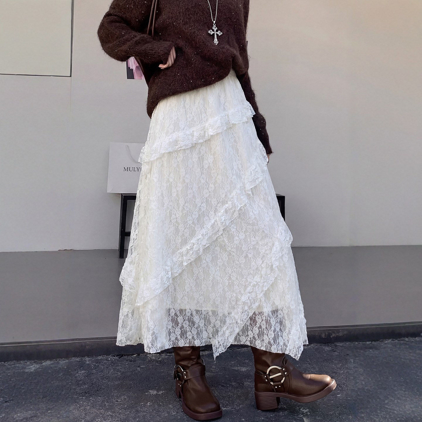 白色蕾丝半身裙女2026新款春秋高腰a字不规则小个子巨好看蛋糕裙