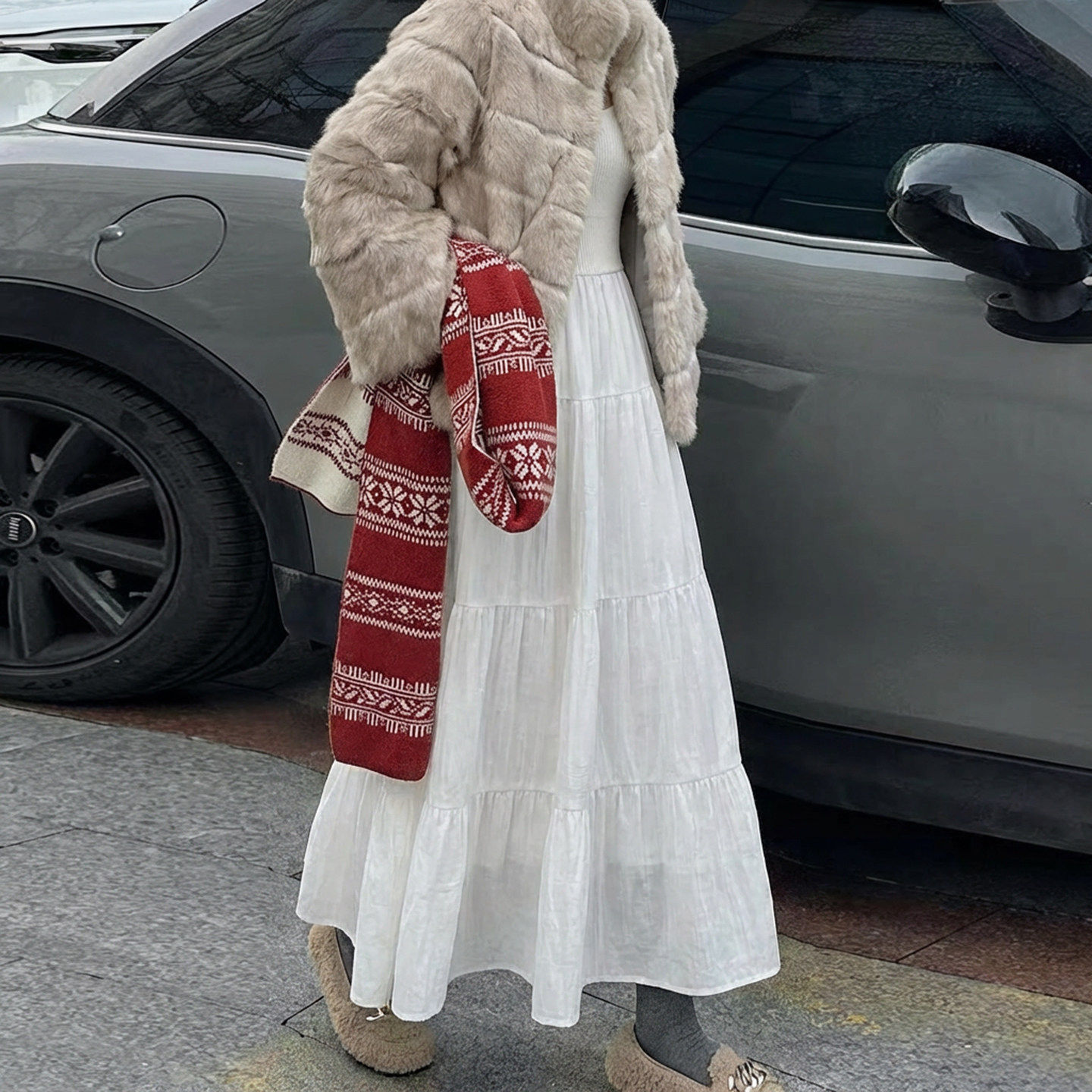 白色半身裙女春秋高腰显瘦小个子a字长裙大摆裙垂坠感蓬蓬蛋糕裙