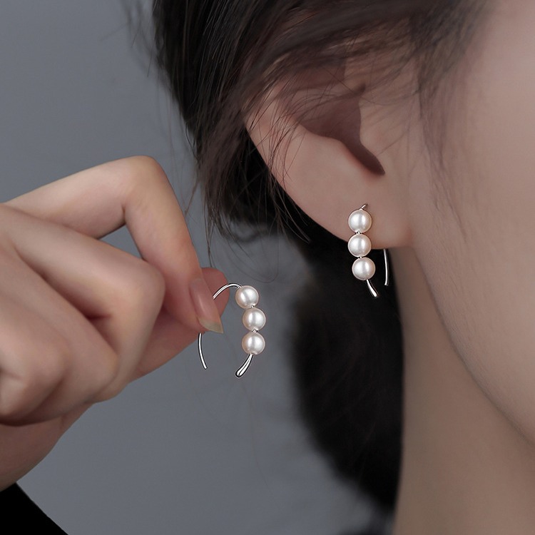 925银针挂钩珍珠耳环女简约气质防致敏耳钉小众设计感耳钩款耳饰