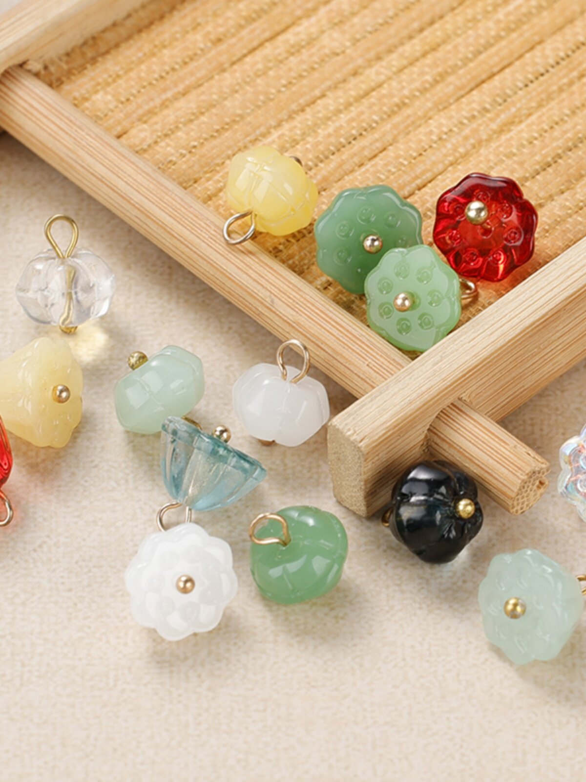 모조 옥 연꽃 단추 고대 스타일 치파오 당나라 정장 HANFU 셔츠 새로운 중국 스타일 단추 옷 접시 버클 장식 액세서리