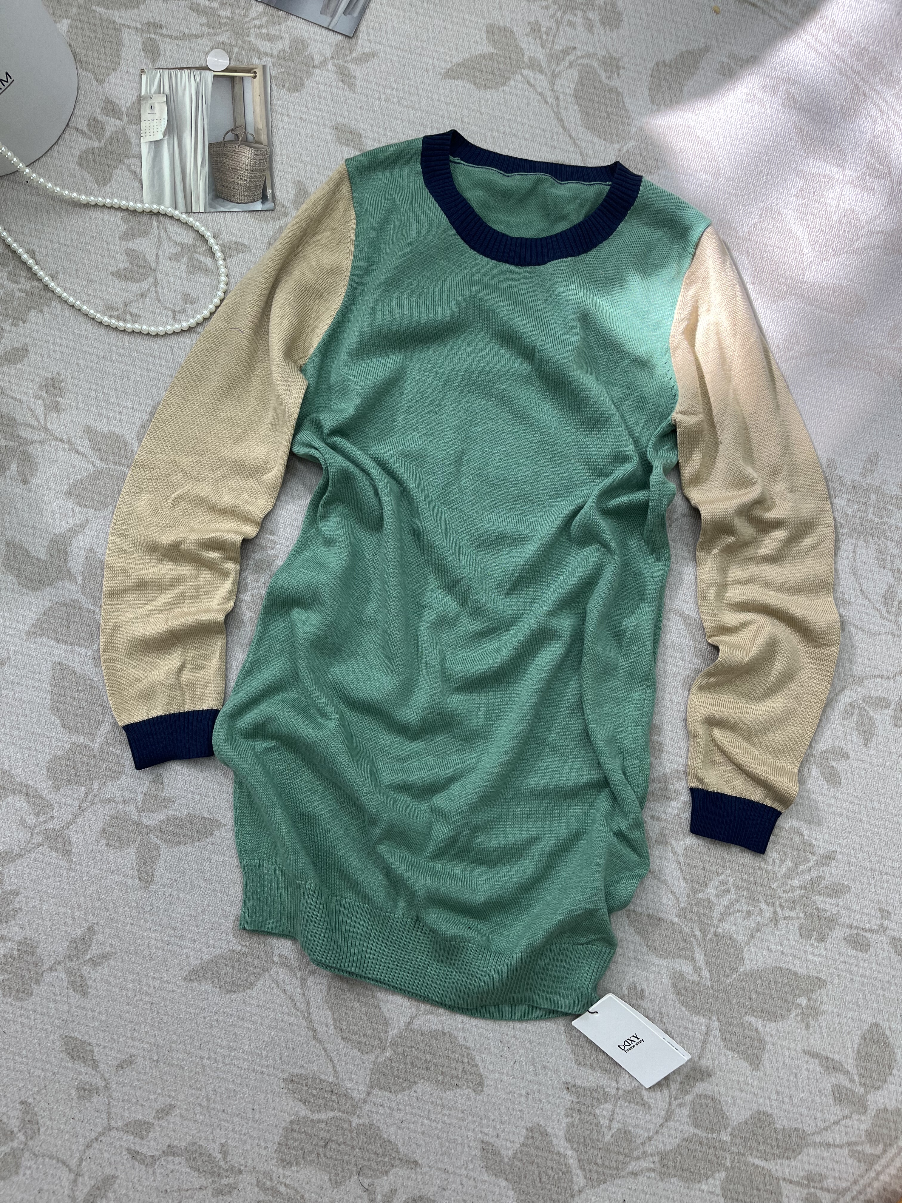 新款秋冬百搭气质通勤拼接撞色针织衫女款