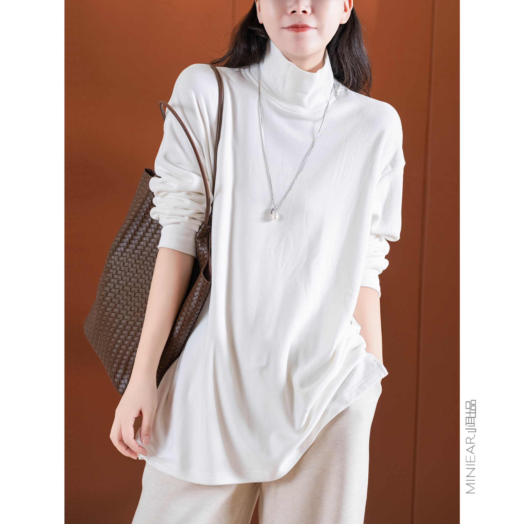 时尚高领保暖纯色休闲打底衫上衣