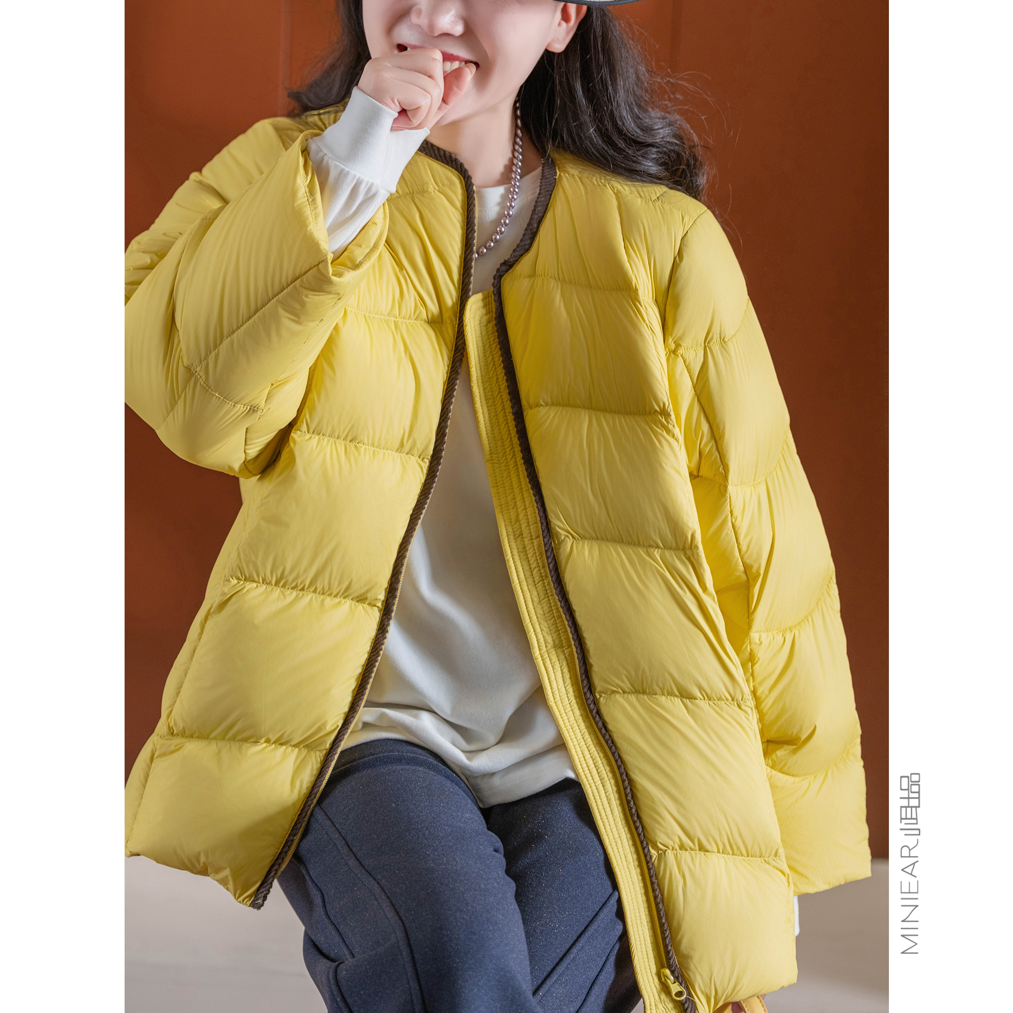 新国标90白鸭绒镶条分格羽绒服