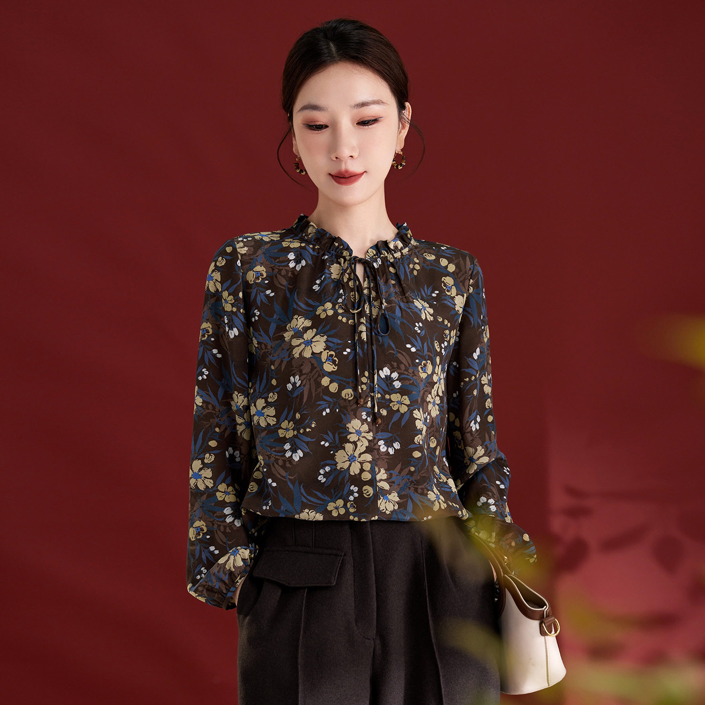 真丝桑蚕丝拼接双绉圆领轻奢上衣女100%桑蚕丝宽松春夏季新款