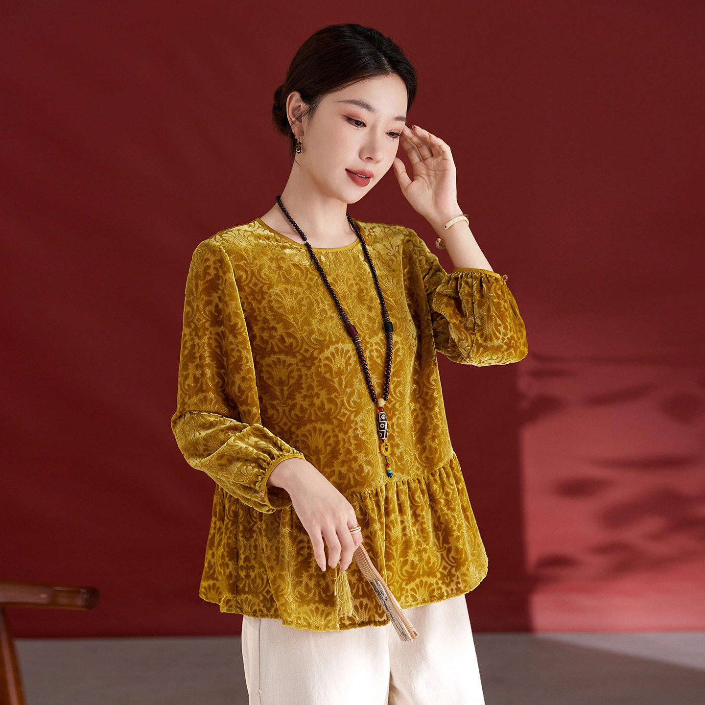 杭州真丝丝绒女上衣年轻减龄款国风拼接印花长袖圆领款女上衣T恤