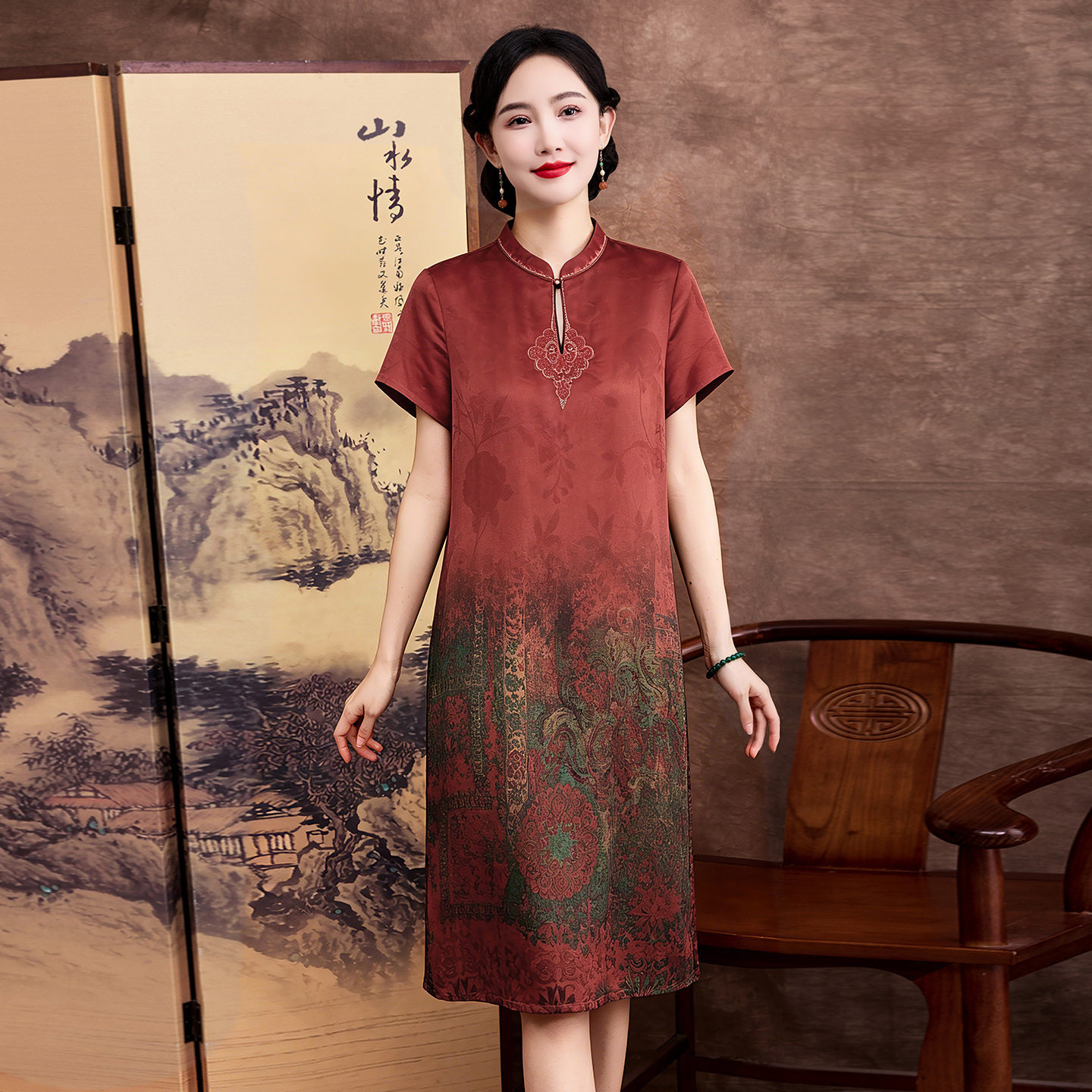 新中式花萝香云纱真丝短袖连衣裙女2026新款夏妈妈装桑蚕丝中长裙