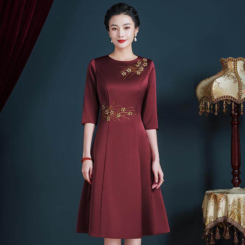 中腰气质女装通勤红色宫廷中长裙长款裙纯色服饰妈妈装连衣裙