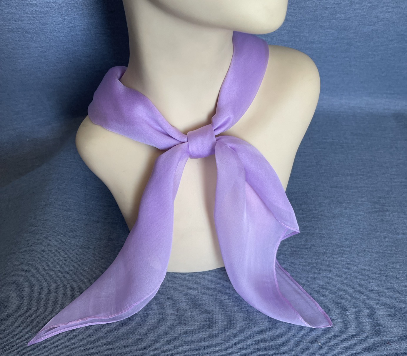 秋季桑蚕丝小丝巾真丝小方巾女浅紫色65厘米纯色百搭透气薄款防晒