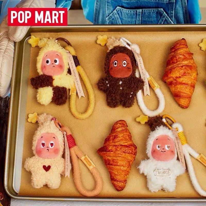 POPMART泡泡玛特星星人美味时刻系列现烤小饼干毛绒挂件盲盒礼物
