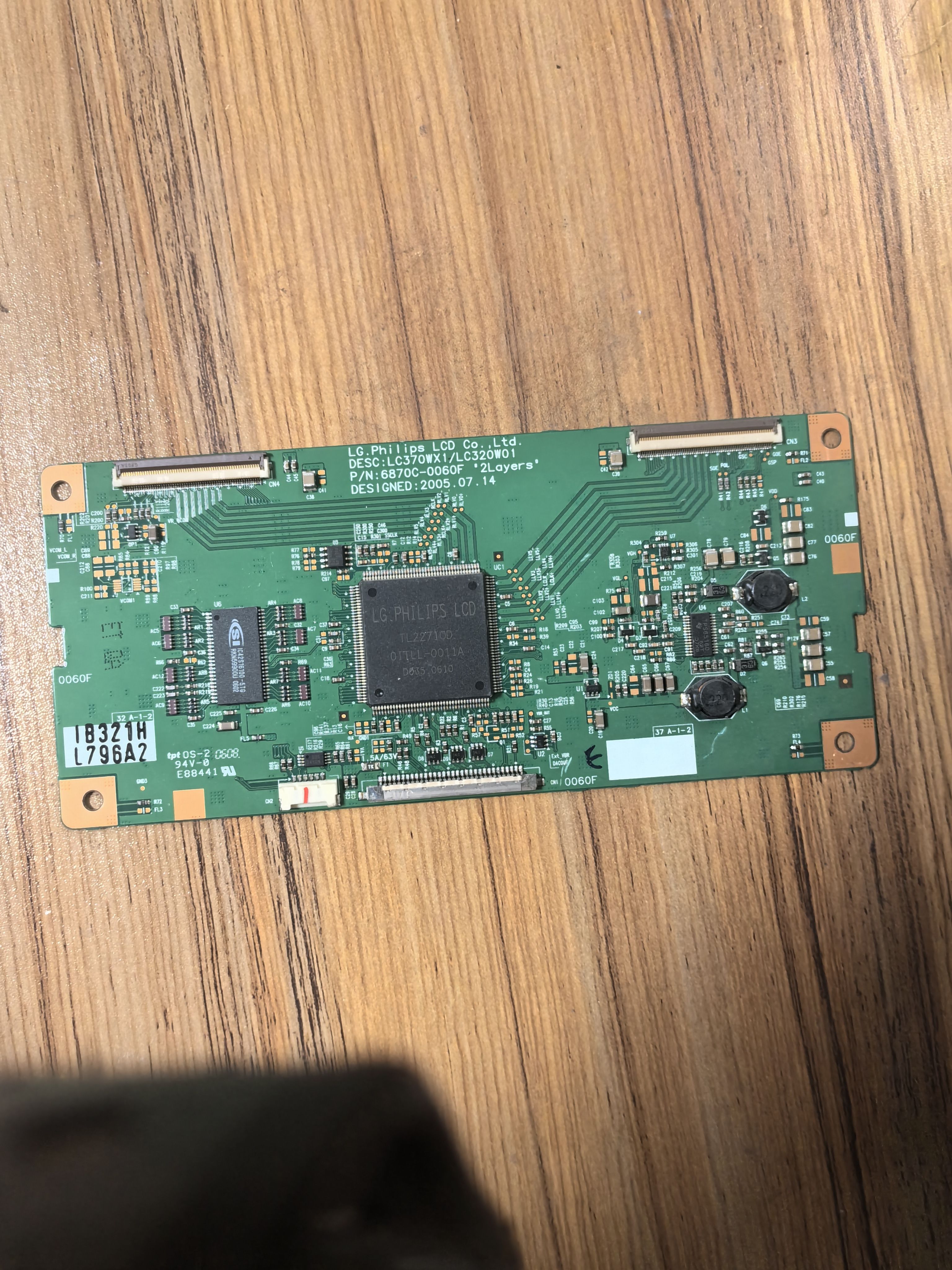 创维 LC370WX1/320W01逻辑板6870C-0060F/G