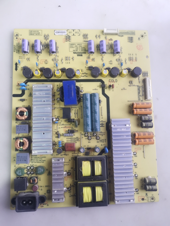 原装创维60F6电源板5800-L6L013-0600 06