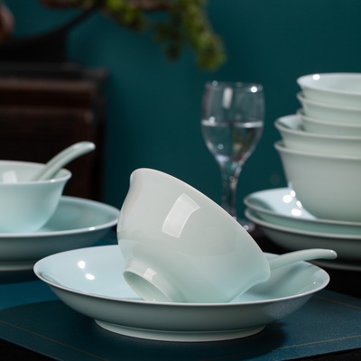 景德镇高温健康青瓷正德餐具高端轻奢中式家用盘子碗套装