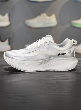 李宁惊鸿 COMFY缓震保护跑鞋女子2025秋季新款潮流运动鞋ARHV024