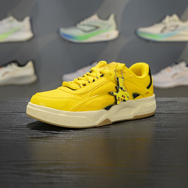 李宁耐磨男女通用系带休闲鞋