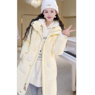 【黄带子】休闲简约带帽羽绒服813662