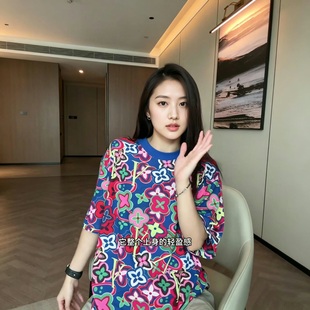 2026夏季高级感新款男潮牌彩色花卉字母图案短袖T恤宽松圆领上衣